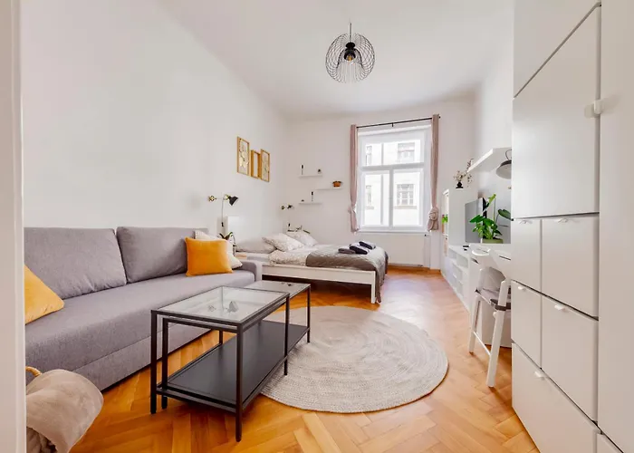 Premium Apartment Nearby Centre